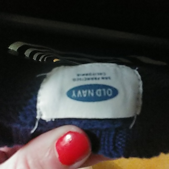 Sweater 👗 - Picture 3 of 4